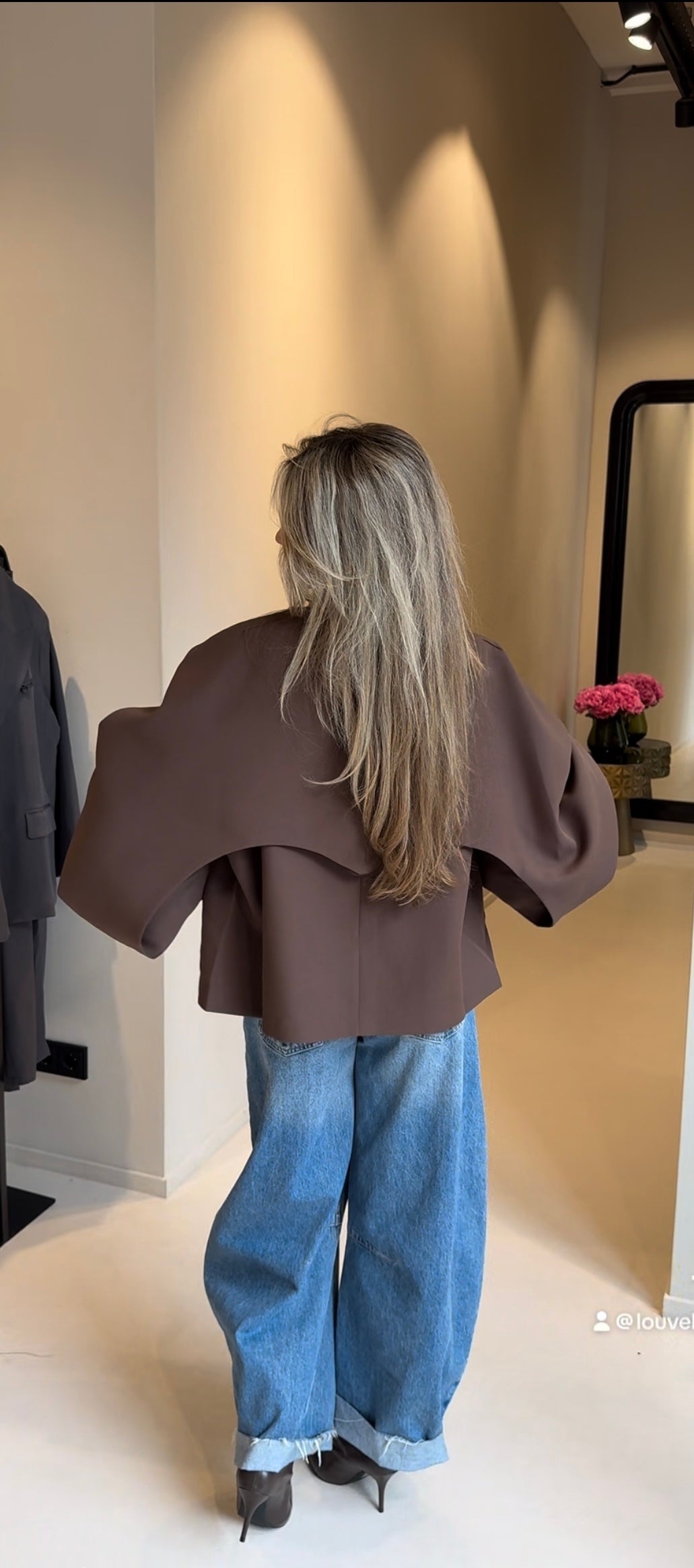 Cape jas met vlindermouw - bruin
