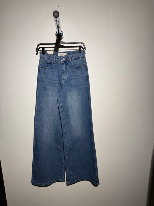 Redial extra wide leg