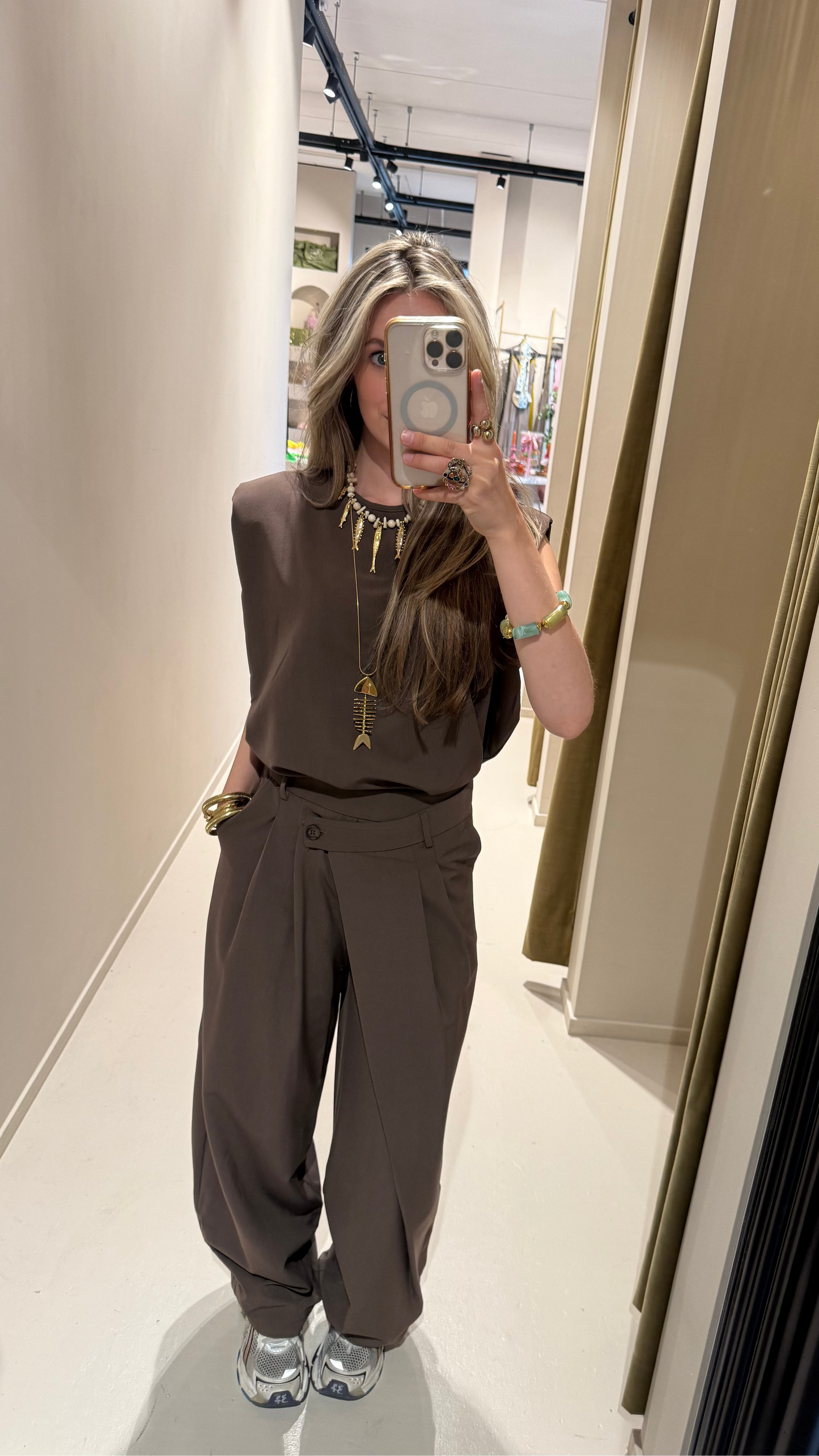 Pantalon met knoop - bruin