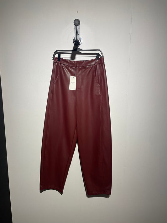 Ambika diede straight fit pu