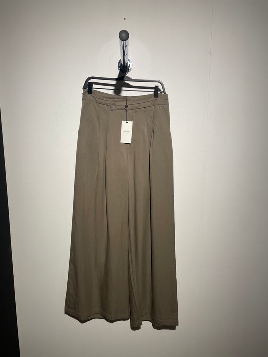 Ambika lany khaki