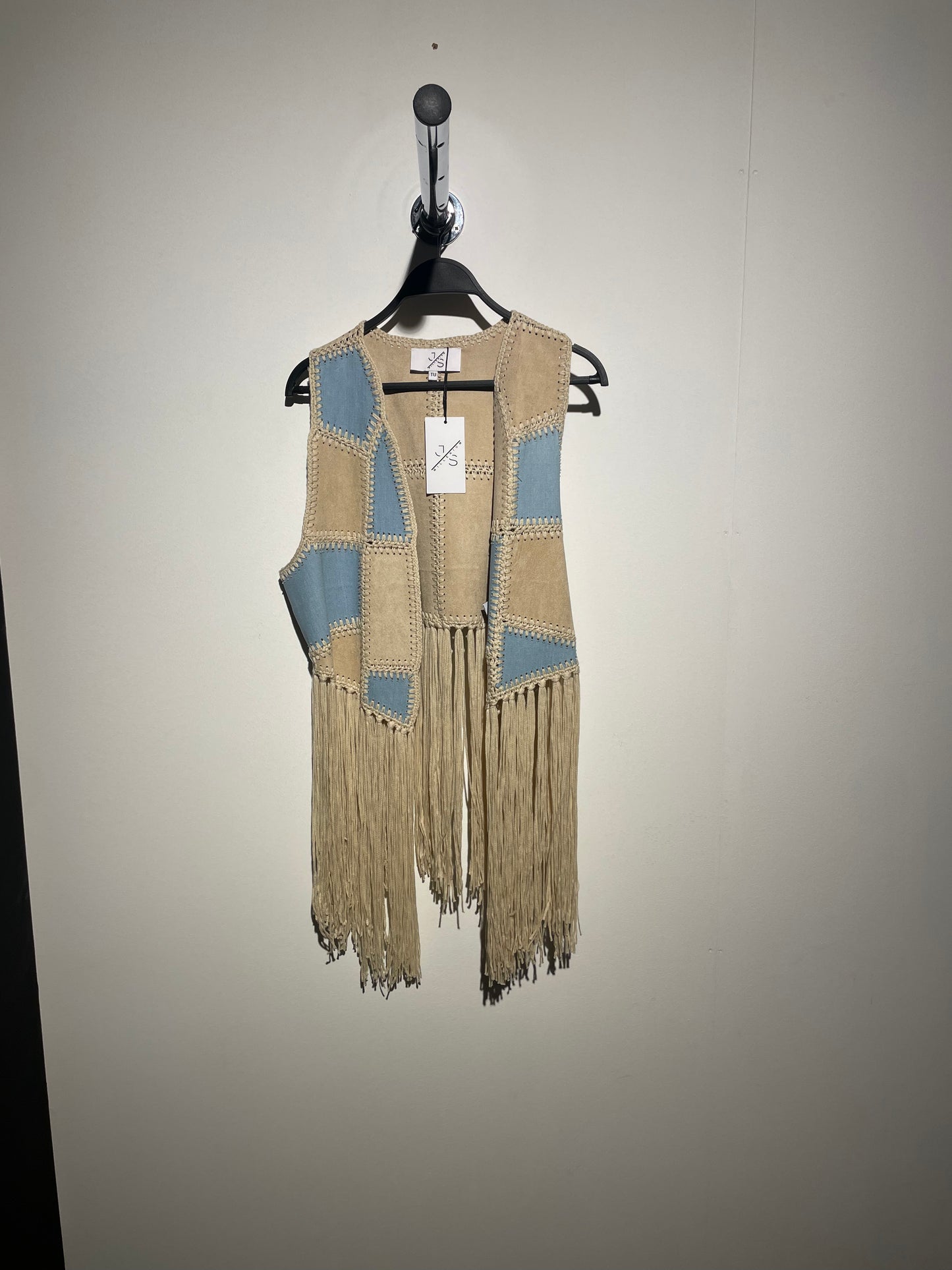 JS fringe gilet
