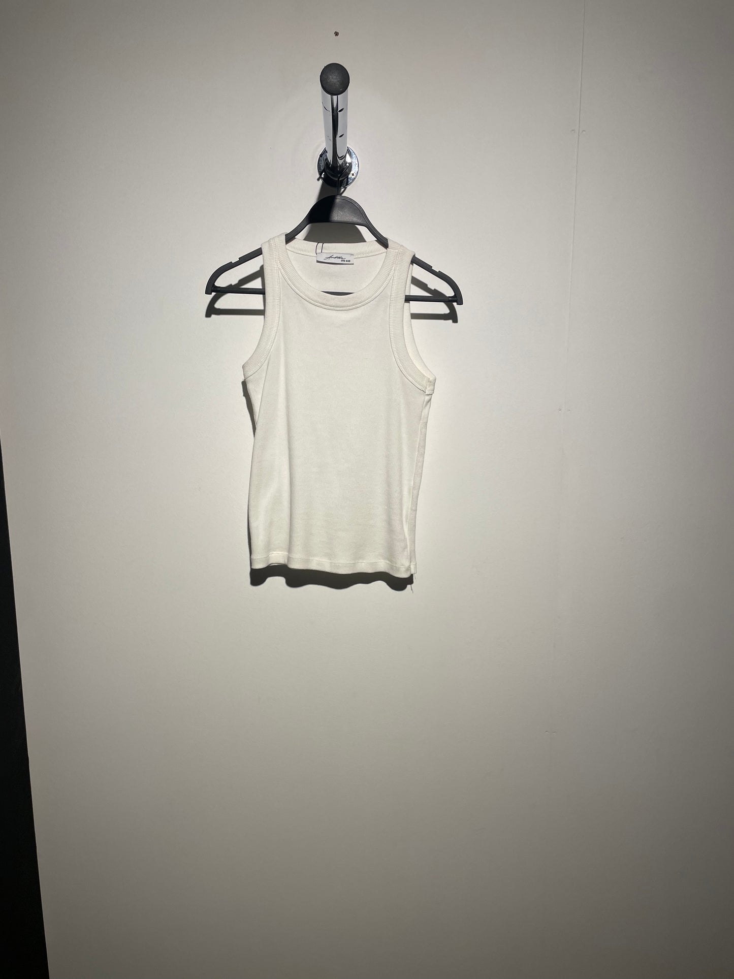 Ambika tanktop
