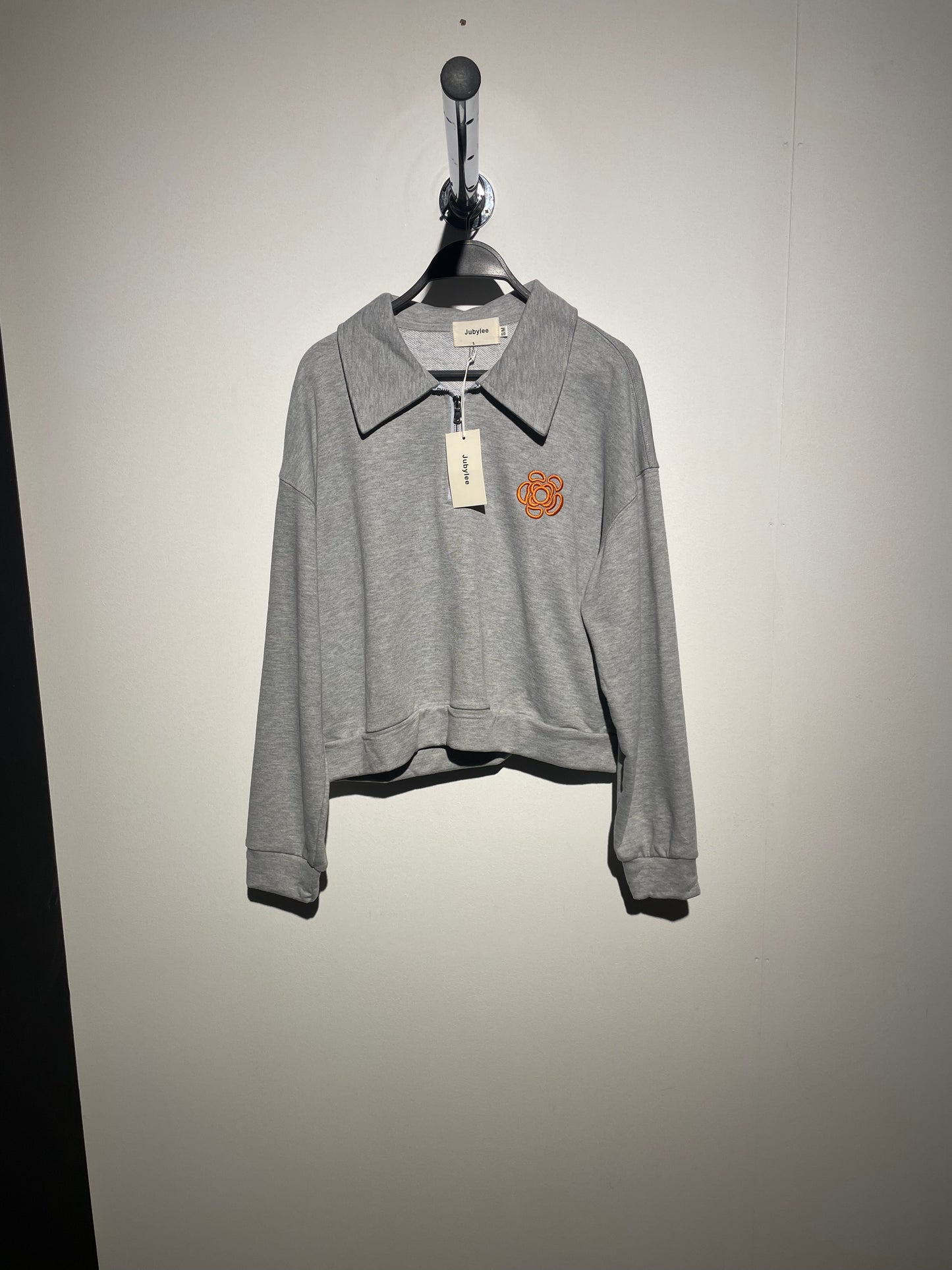 Sweater flower