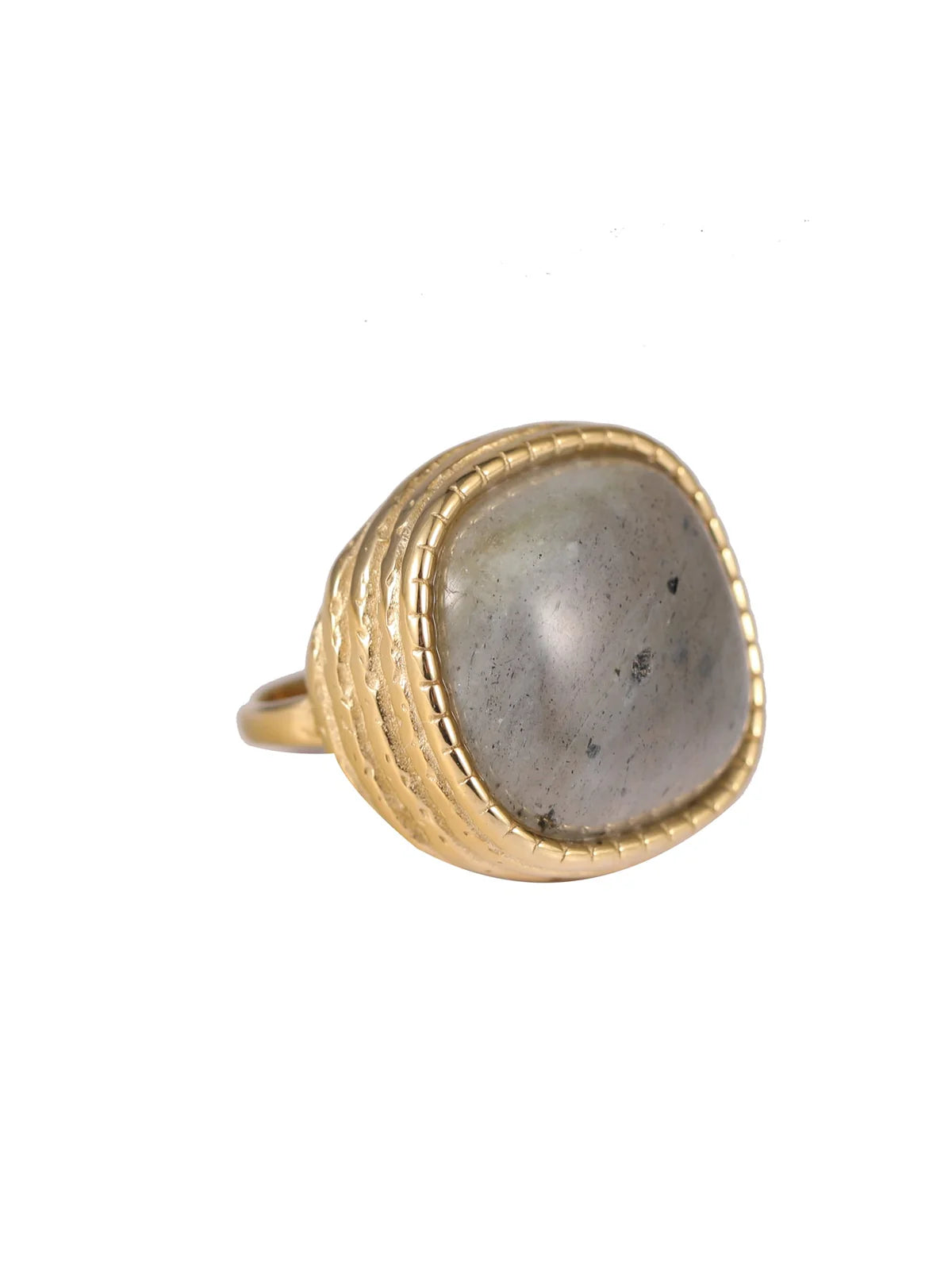 Statement ring R&C